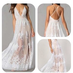 Luxxel white beige Maxi Dress Size S with Laced Flower Detail